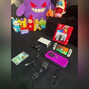 Nintendo Switch OLED (White) - Bundle w/ Accessories *Mint Condition*